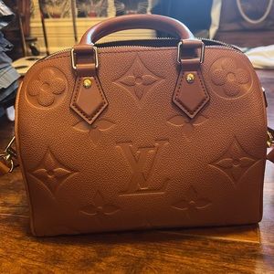 Louis Vuitton Speedy Empreinte Bandouliere 25 in Cognac